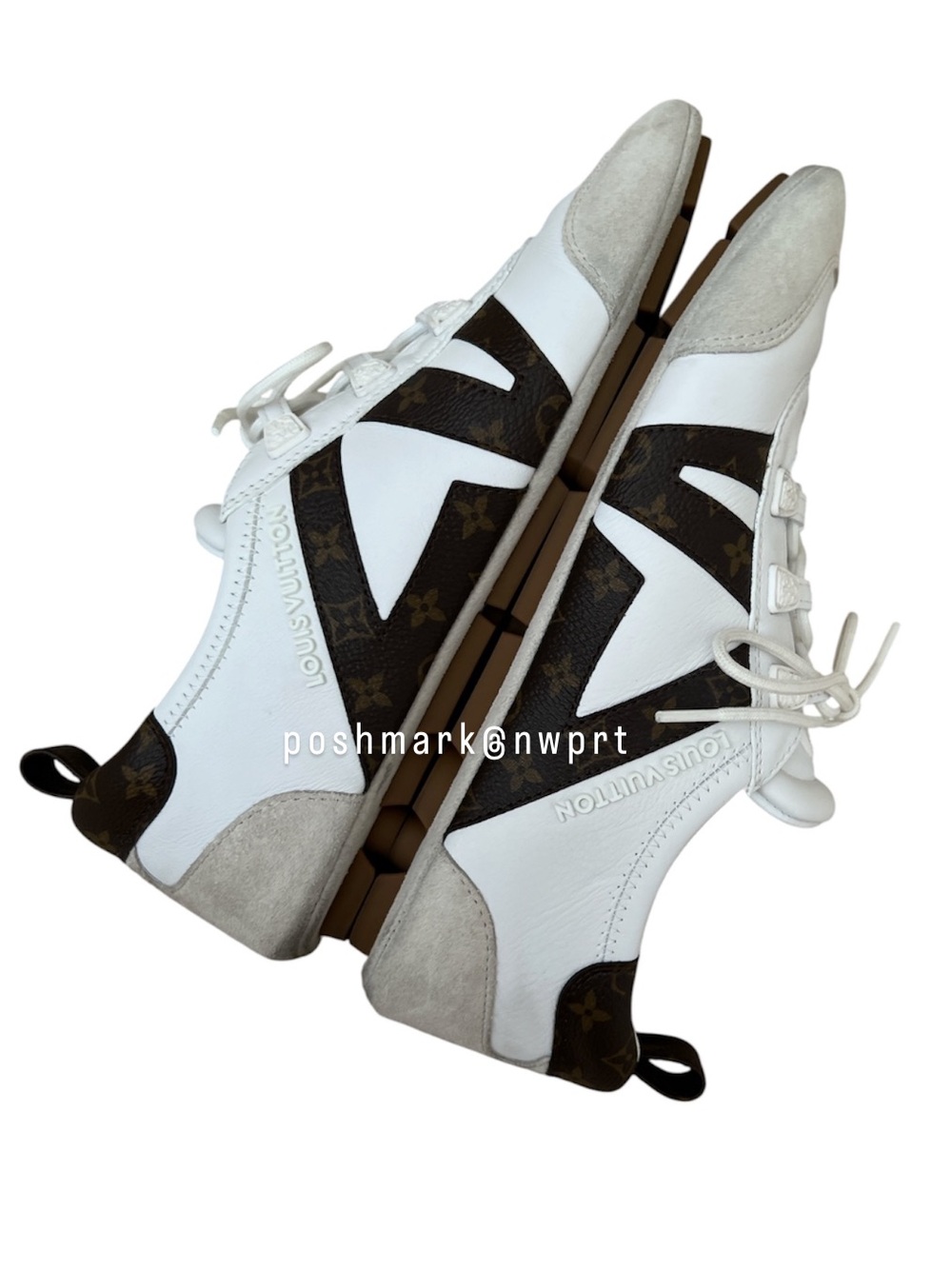 Louis Vuitton 💯 Sneakerina LV Monogram Sneakers White 37 7 Box - Picture 5 of 13
